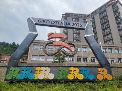 Giro8 - Title